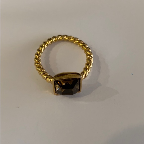 Gemstone Ring - Picture 3 of 14